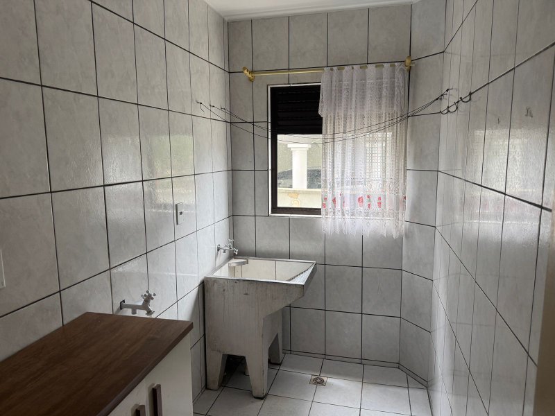 Apartamento no Bairro Quintino Rua Frederico Eduardo Mayr Timbó - 