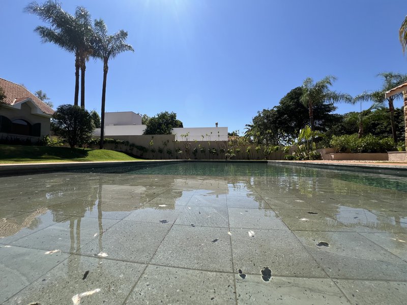 Casa Térrea à Venda Condominio Veneza, 700m², 4 Suítes, Ribeirão Preto/SP Rua Jornalista Rubens Volpe Filho Ribeirão Preto - 