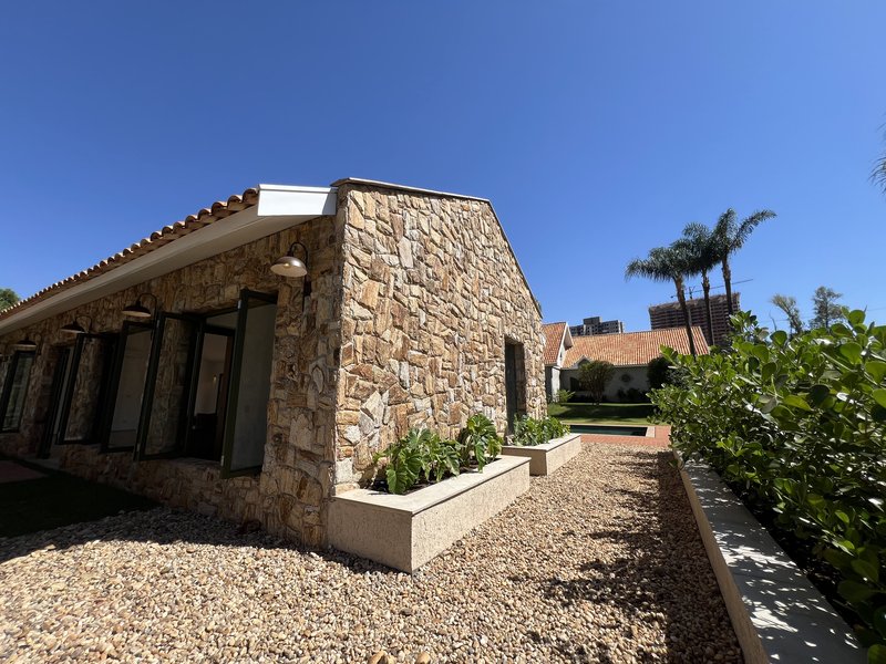 Casa Térrea à Venda Condominio Veneza, 700m², 4 Suítes, Ribeirão Preto/SP Rua Jornalista Rubens Volpe Filho Ribeirão Preto - 