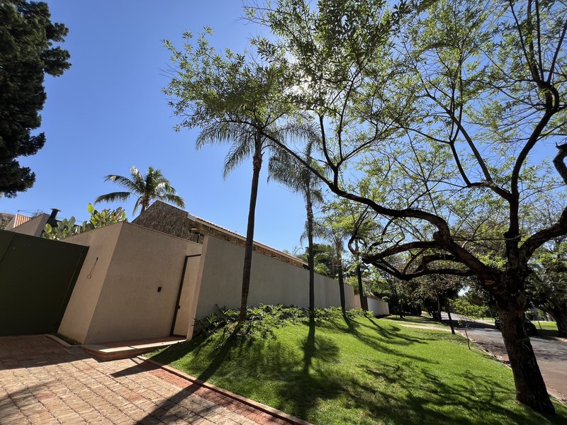 Casa Térrea à Venda Condominio Veneza, 700m², 4 Suítes, Ribeirão Preto/SP Rua Jornalista Rubens Volpe Filho Ribeirão Preto - 