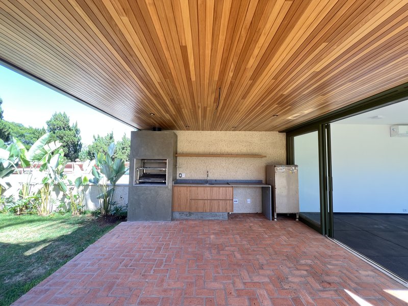 Casa Térrea à Venda Condominio Veneza, 700m², 4 Suítes, Ribeirão Preto/SP Rua Jornalista Rubens Volpe Filho Ribeirão Preto - 