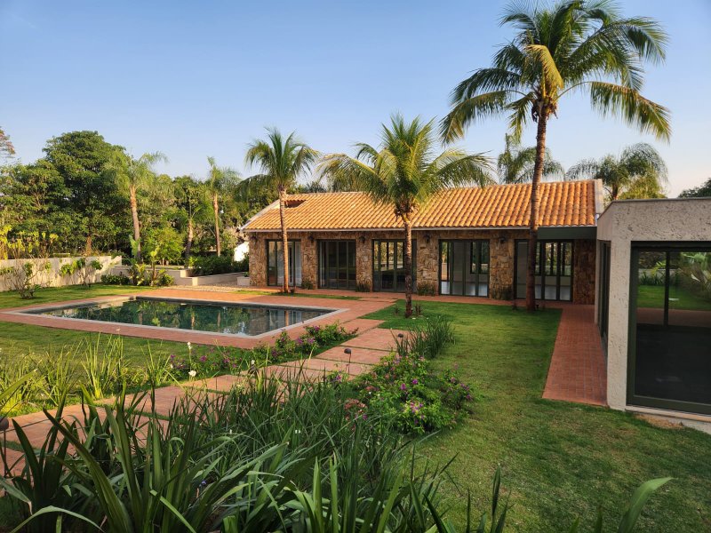 Casa Térrea à Venda Condominio Veneza, 700m², 4 Suítes, Ribeirão Preto/SP Rua Jornalista Rubens Volpe Filho Ribeirão Preto - 