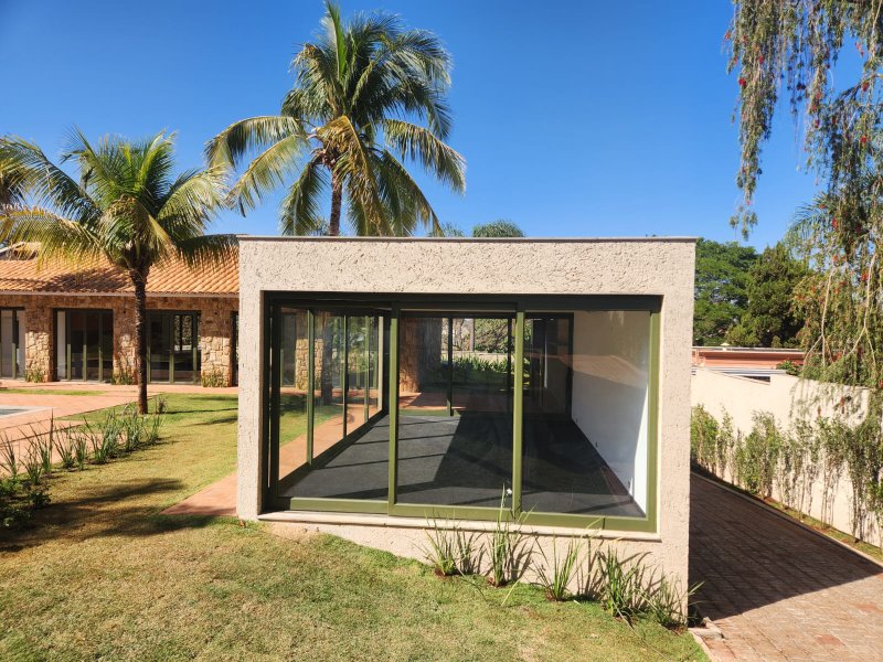 Casa Térrea à Venda Condominio Veneza, 700m², 4 Suítes, Ribeirão Preto/SP Rua Jornalista Rubens Volpe Filho Ribeirão Preto - 