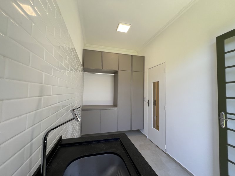 Casa Térrea à Venda Condominio Veneza, 700m², 4 Suítes, Ribeirão Preto/SP Rua Jornalista Rubens Volpe Filho Ribeirão Preto - 