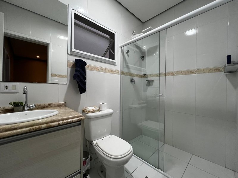 Sobrado 3 Dormitórios, Spa e Área Gourmet no Jardim Nathalie  Mogi das Cruzes - 