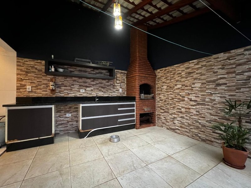 Sobrado 3 Dormitórios, Spa e Área Gourmet no Jardim Nathalie  Mogi das Cruzes - 