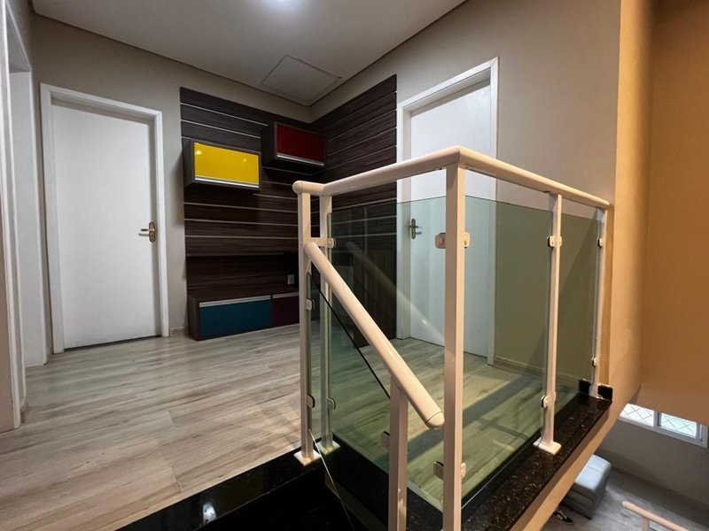 Sobrado 3 Dormitórios, Spa e Área Gourmet no Jardim Nathalie  Mogi das Cruzes - 