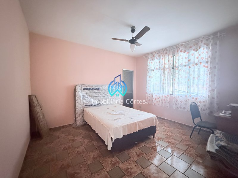 Vendendo casa duplex em condomínio com fazenda solar  e com acesso ao rio Estrada do Limoeiro Guapimirim - 