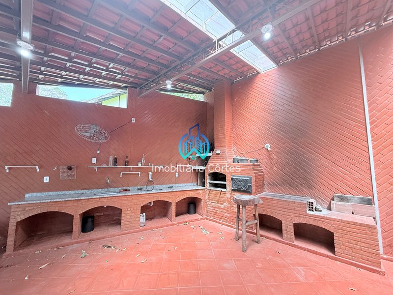 Vendendo casa duplex em condomínio com fazenda solar  e com acesso ao rio Estrada do Limoeiro Guapimirim - 