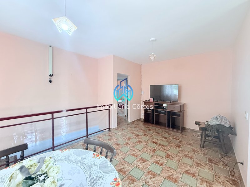 Vendendo casa duplex em condomínio com fazenda solar  e com acesso ao rio Estrada do Limoeiro Guapimirim - 
