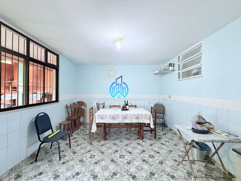 Vendendo casa duplex em condomínio com fazenda solar  e com acesso ao rio Estrada do Limoeiro Guapimirim - 