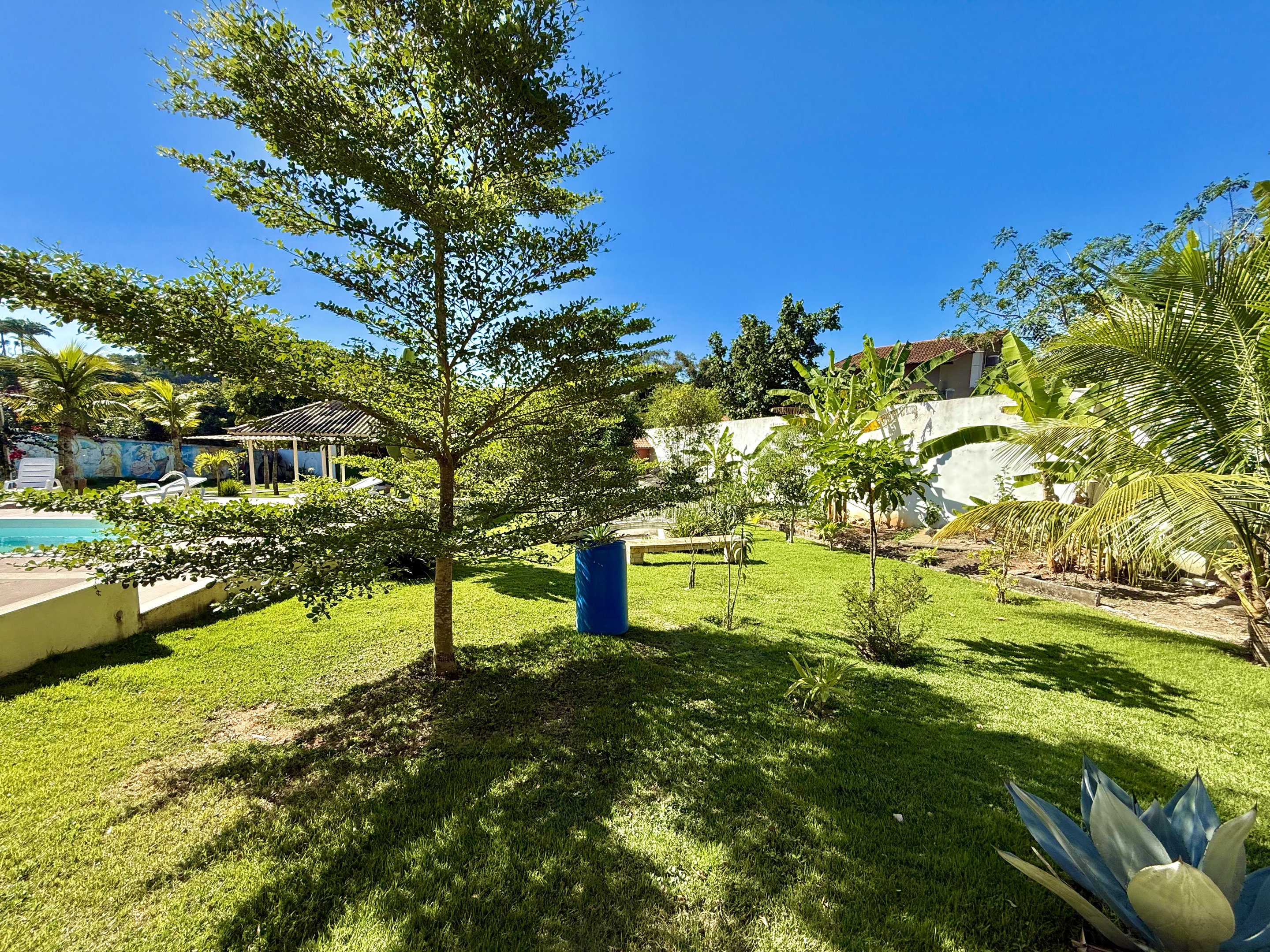 Casa à venda com 3 quartos, 420m² - Foto 35