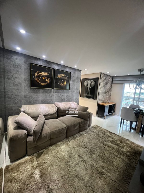 Apartamento 2 dormitórios sendo 1 suíte + 1 vaga de garagem  Guarulhos - 