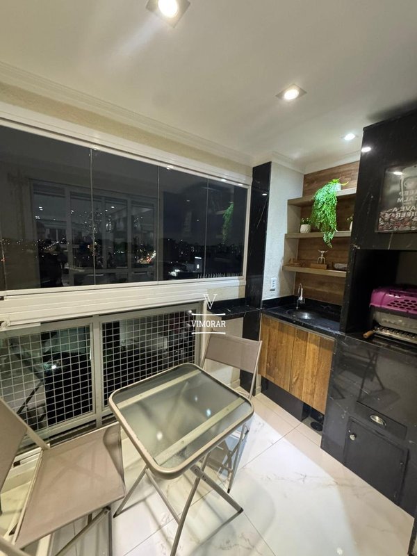 Apartamento 2 dormitórios sendo 1 suíte + 1 vaga de garagem  Guarulhos - 