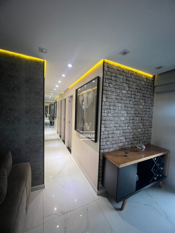 Apartamento 2 dormitórios sendo 1 suíte + 1 vaga de garagem  Guarulhos - 