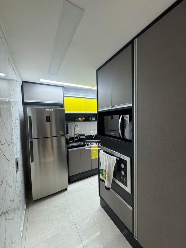 Apartamento 2 dormitórios sendo 1 suíte + 1 vaga de garagem  Guarulhos - 