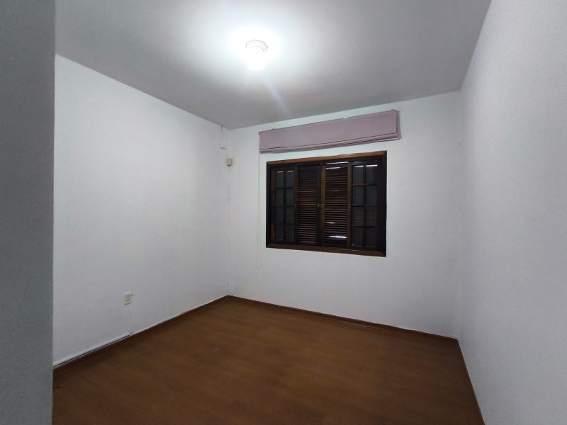 Sobrado com 2 Suítes e Estilo Casa de Campo na Vila Jundiaí  Mogi das Cruzes - 