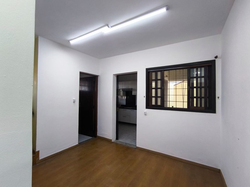 Sobrado com 2 Suítes e Estilo Casa de Campo na Vila Jundiaí  Mogi das Cruzes - 