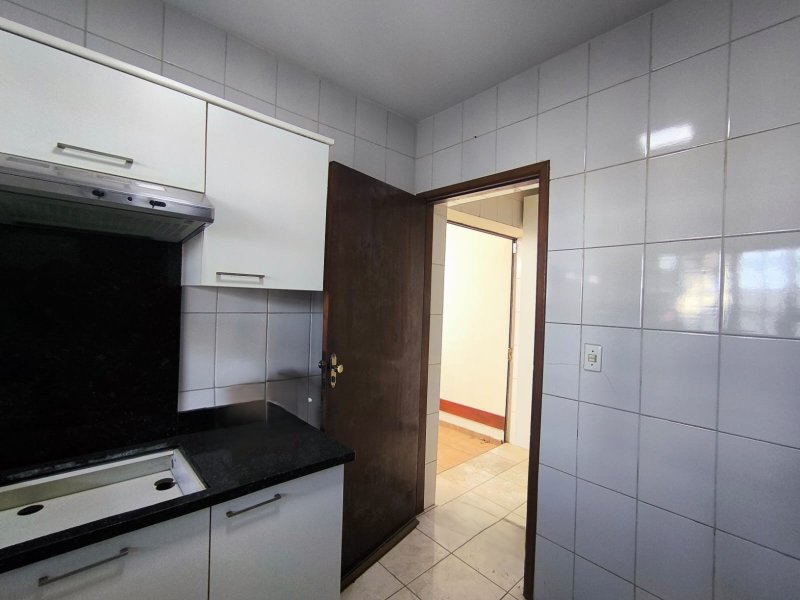 Sobrado com 2 Suítes e Estilo Casa de Campo na Vila Jundiaí  Mogi das Cruzes - 