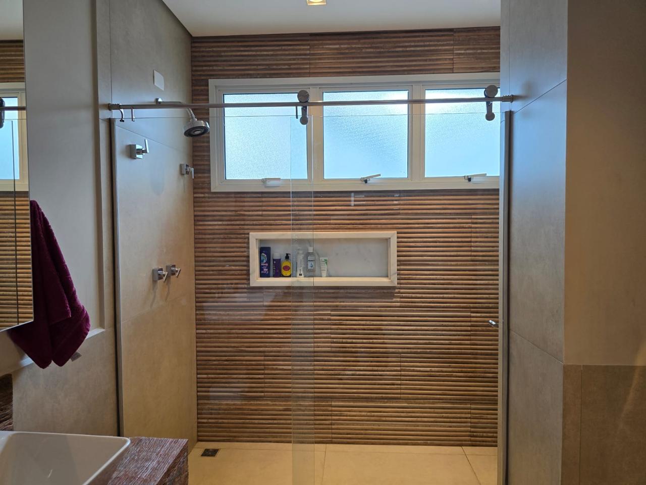 Casa com 4 dormit&oacute;rios &agrave; venda,473 m&sup2; - Condom&iacute;nio Lago Azul Golfe Clube - Ara&ccedil;oiaba - SP Rodovia Raposo Tavares Araçoiaba da Serra - 