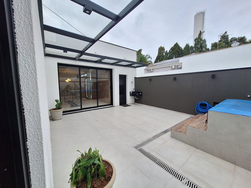 Casa à venda térrea, 178m, 3 Suítes - R$ 1.900.000 - Lago da Boa Vista - Sorocaba - SP Avenida Três de Março Sorocaba - 