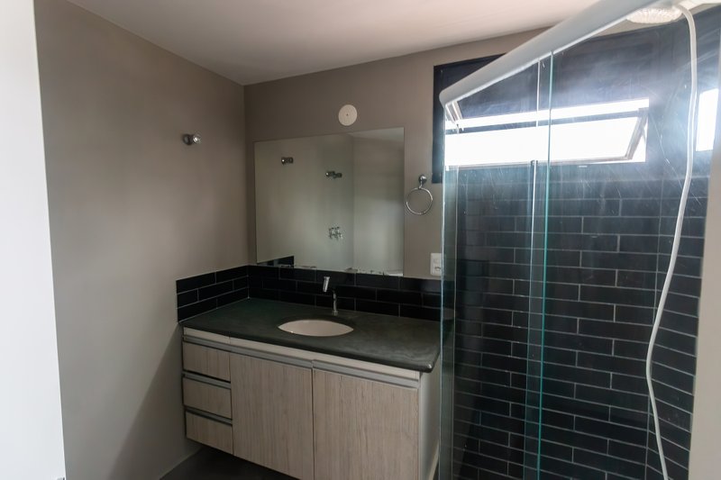 ALUGA-SE APARTAMENTO DUPLEX EM FLAT - 46M2 Rua Urussuí São Paulo - 