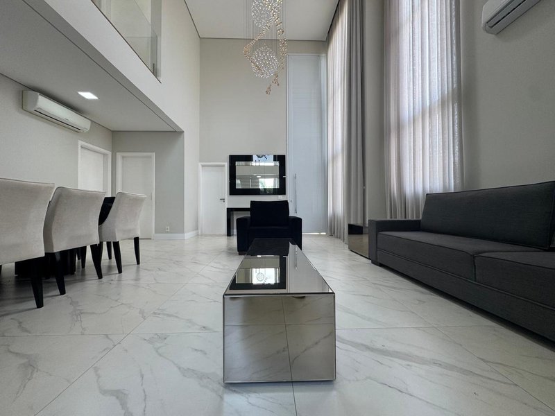 Casa Mobiliada à Venda no Swiss Park – Modernidade, Conforto e Sofisticação Rodovia Anhangüera Campinas - 