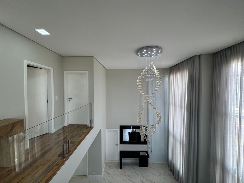 Casa Mobiliada à Venda no Swiss Park – Modernidade, Conforto e Sofisticação Rodovia Anhangüera Campinas - 