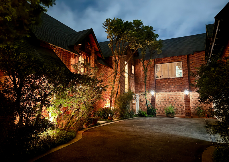 Tambor&eacute; 1 - Casa Alto Padr&atilde;o Avenida Honório Alvares Penteado Santana de Parnaíba - 