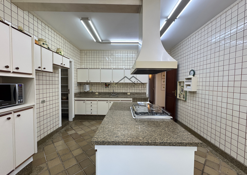 Tambor&eacute; 1 - Casa Alto Padr&atilde;o Avenida Honório Alvares Penteado Santana de Parnaíba - 