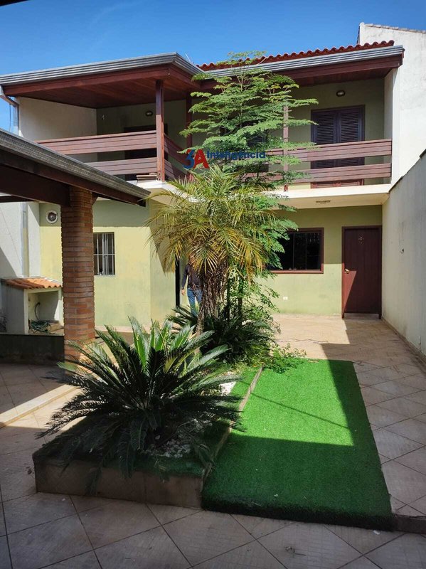 SOBRADO WANEL VILLE II – SOROCABA  Sorocaba - 