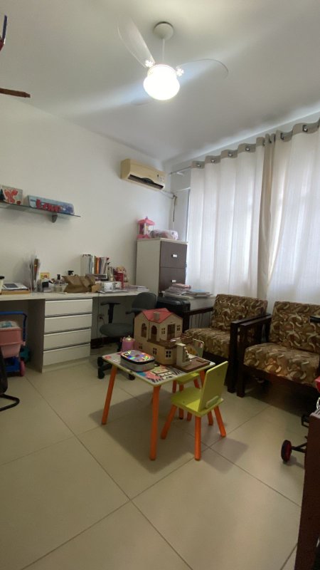 APARTAMENTO NASCENTE 4 QUARTOS SUÍTE VARANDA LAVABO GARAGEM À VENDA NA GRAÇA! Rua Martagão Gesteira Salvador - 