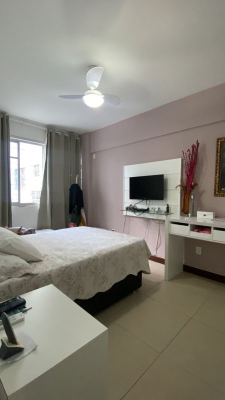 APARTAMENTO NASCENTE 4 QUARTOS SUÍTE VARANDA LAVABO GARAGEM À VENDA NA GRAÇA! Rua Martagão Gesteira Salvador - 