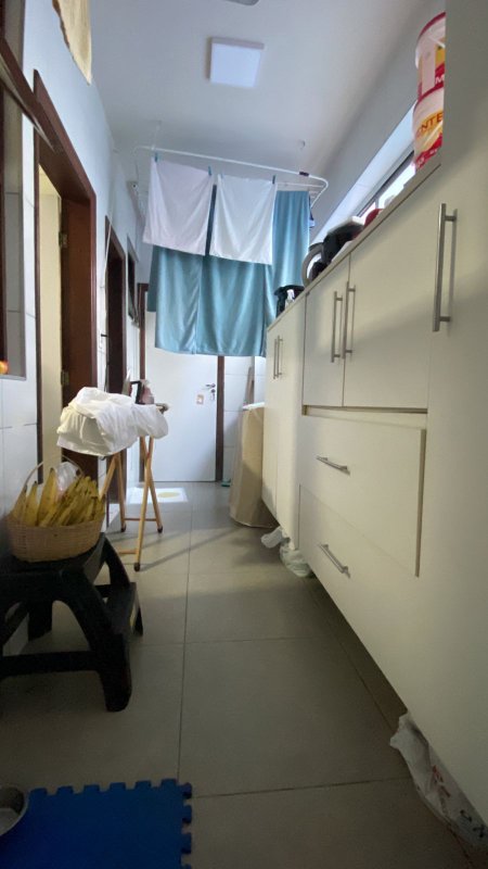 APARTAMENTO NASCENTE 4 QUARTOS SUÍTE VARANDA LAVABO GARAGEM À VENDA NA GRAÇA! Rua Martagão Gesteira Salvador - 