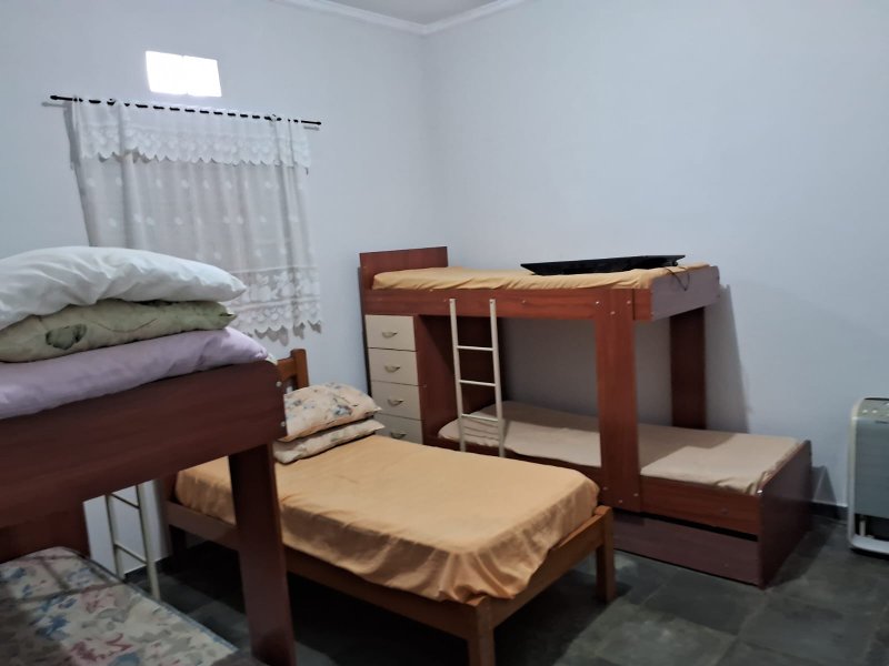Chácara pé na água à venda no Portal de Igaratá  Igaratá - 