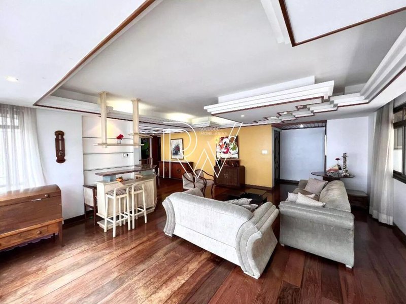 APARTAMENTO NASCENTE 3 SUÍTES CLOSET LAVABO 3 GARAGENS À VENDA NA GRAÇA! Rua Rio de São Pedro Salvador - 