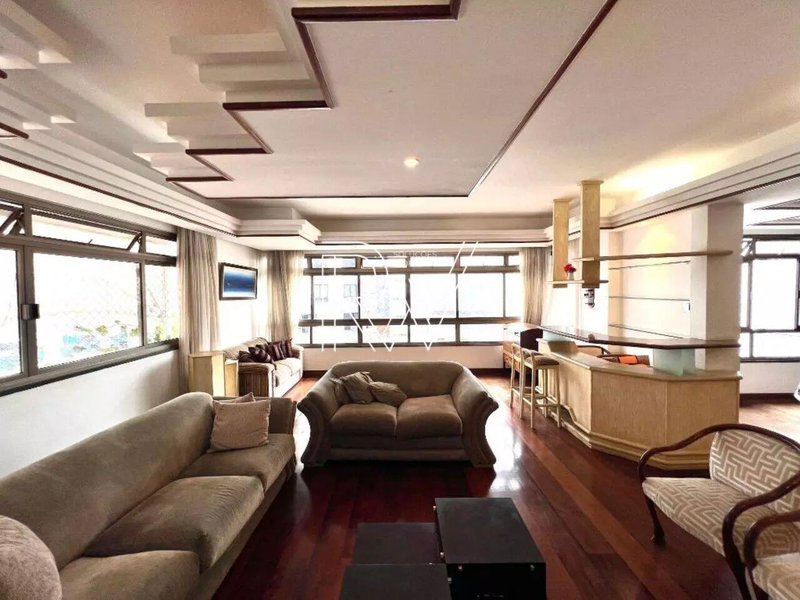 APARTAMENTO NASCENTE 3 SUÍTES CLOSET LAVABO 3 GARAGENS À VENDA NA GRAÇA! Rua Rio de São Pedro Salvador - 
