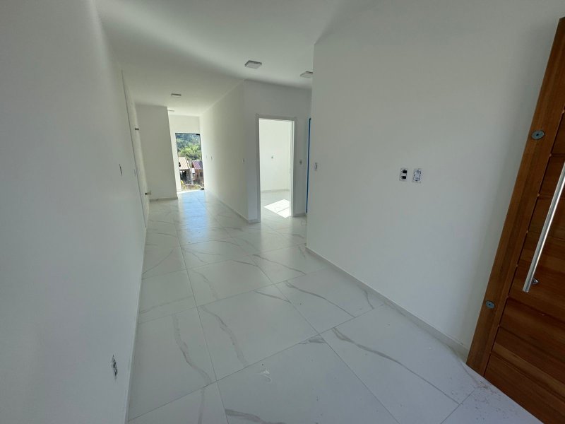 Casa 2 Quartos sendo uma suíte  Indaial - 