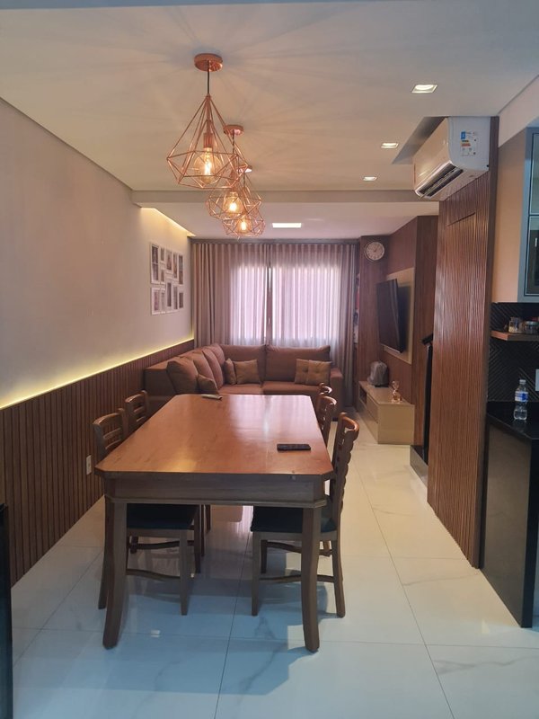 Casa de Condomínio com 2 suites à venda, 103m² - Parque Rural Fazenda Santa Cândida Rua Lauro Vannucci Campinas - 