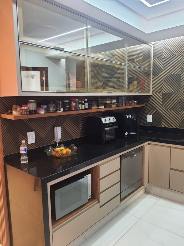 Casa de Condomínio com 2 suites à venda, 103m² - Parque Rural Fazenda Santa Cândida Rua Lauro Vannucci Campinas - 