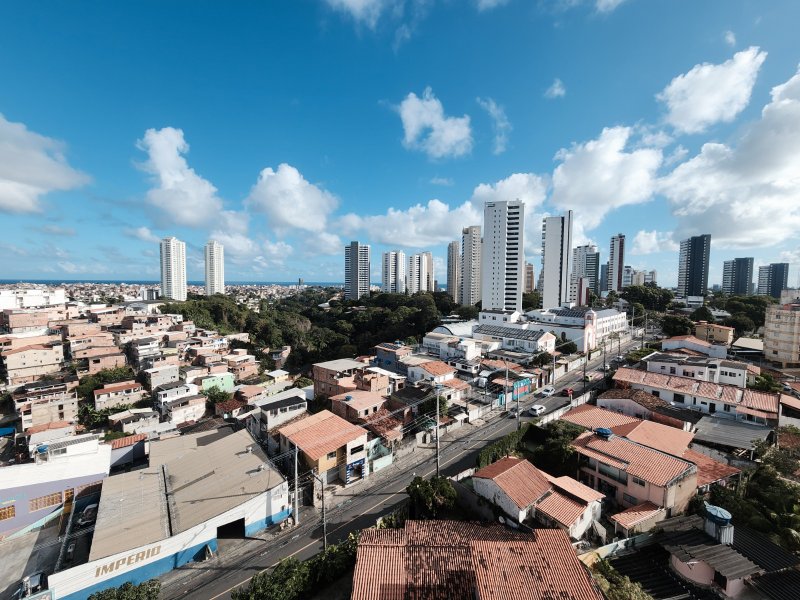 APARTAMENTO NASCENTE VISTA MAR 2 QUARTOS SUÍTE VARANDA GARAGEM À VENDA EM BROTAS! Rua Irmã Dulce Salvador - 