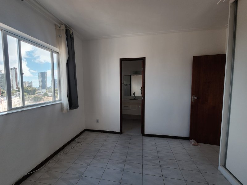APARTAMENTO NASCENTE VISTA MAR 2 QUARTOS SUÍTE VARANDA GARAGEM À VENDA EM BROTAS! Rua Irmã Dulce Salvador - 