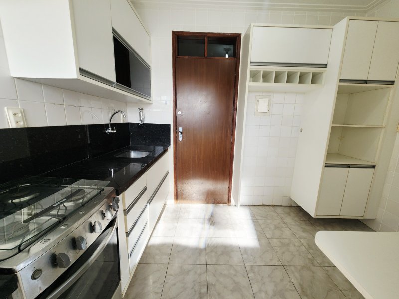 APARTAMENTO NASCENTE VISTA MAR 2 QUARTOS SUÍTE VARANDA GARAGEM À VENDA EM BROTAS! Rua Irmã Dulce Salvador - 