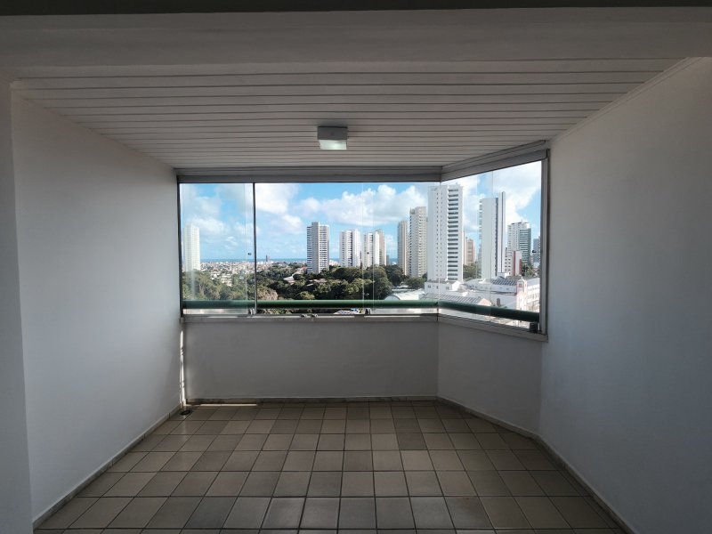 APARTAMENTO NASCENTE VISTA MAR 2 QUARTOS SUÍTE VARANDA GARAGEM À VENDA EM BROTAS! Rua Irmã Dulce Salvador - 