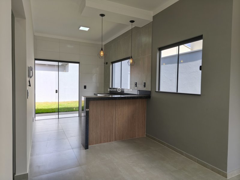 Casa com 2 dormitórios e quintal amplo no Vila Jatobá | Avaré  Avaré - 