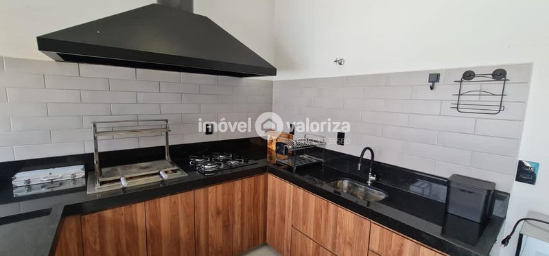 Casa com 3 suítes, gourmet e piscina na Represa de Avaré  Avaré - 