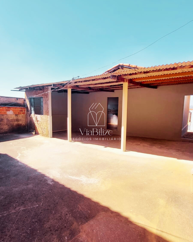 Casa à venda no CDHU, Mogi Mirim SP Rua Arnaldo Bentamaro Mogi Mirim - 