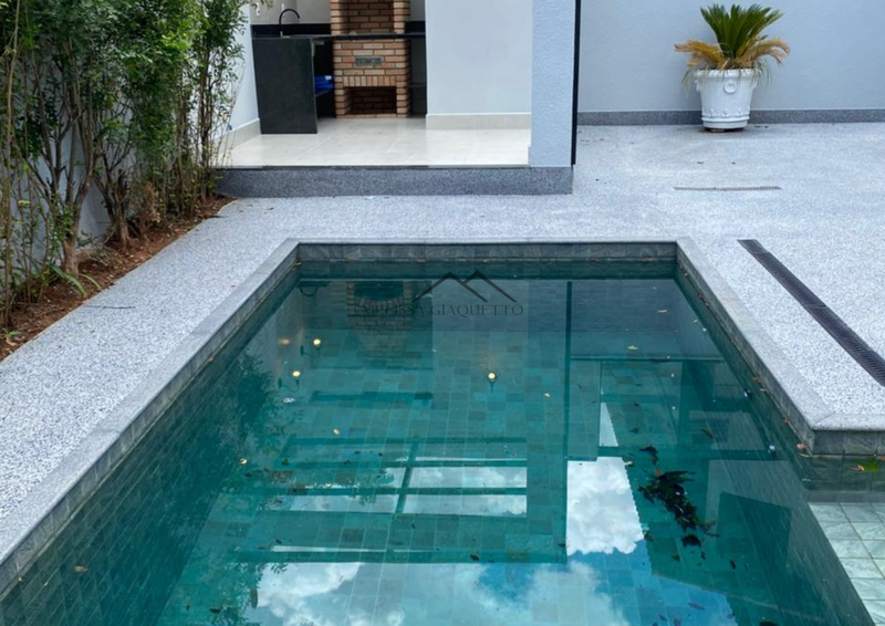 Residencial 4 - Casa Alto Padr&atilde;o Praça São Paulo Santana de Parnaíba - 