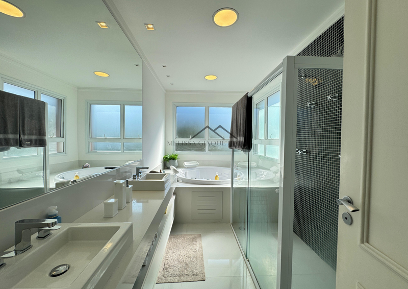 Villa Solaia - Casa Alto Padr&atilde;o Alameda Europa Santana de Parnaíba - 