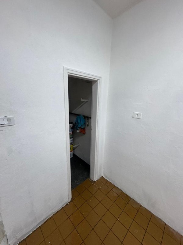 🏡 Excelente Casa para Venda ou Locação – Embaré, Santos/SP Rua Comendador Alfaia Rodrigues Santos - 